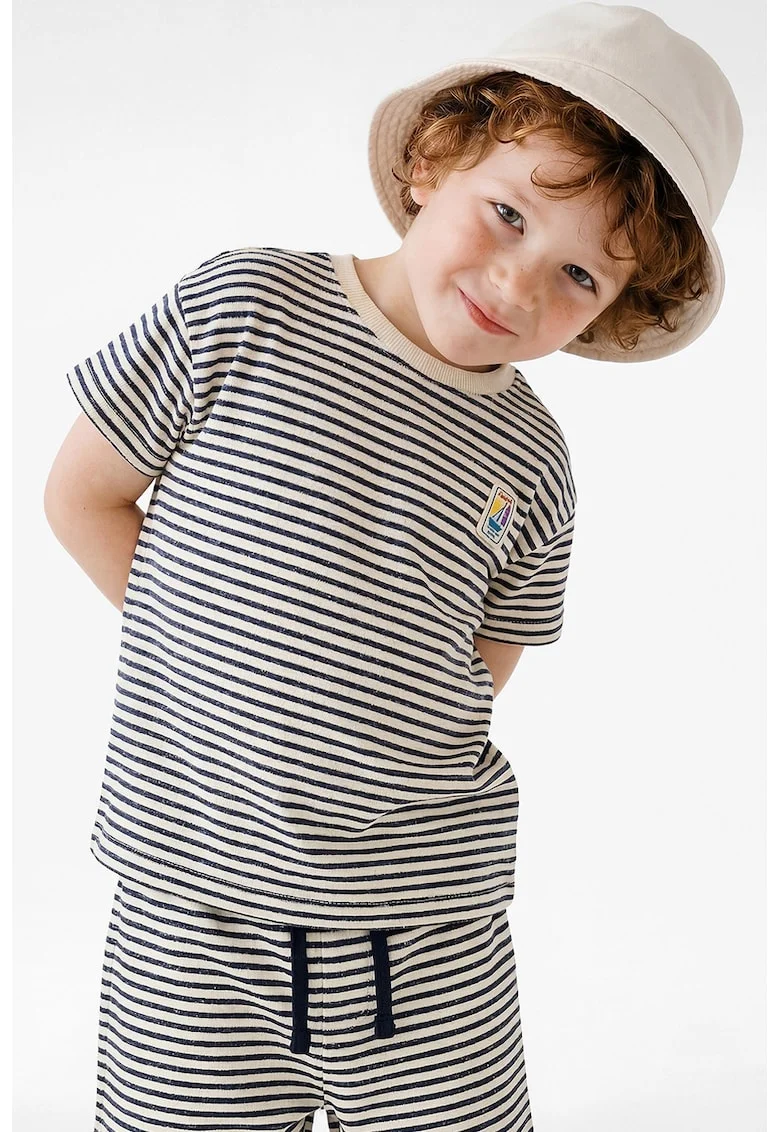 Tricou cu decolteu la baza gatului si model in dungi, Crem/Bleumarin