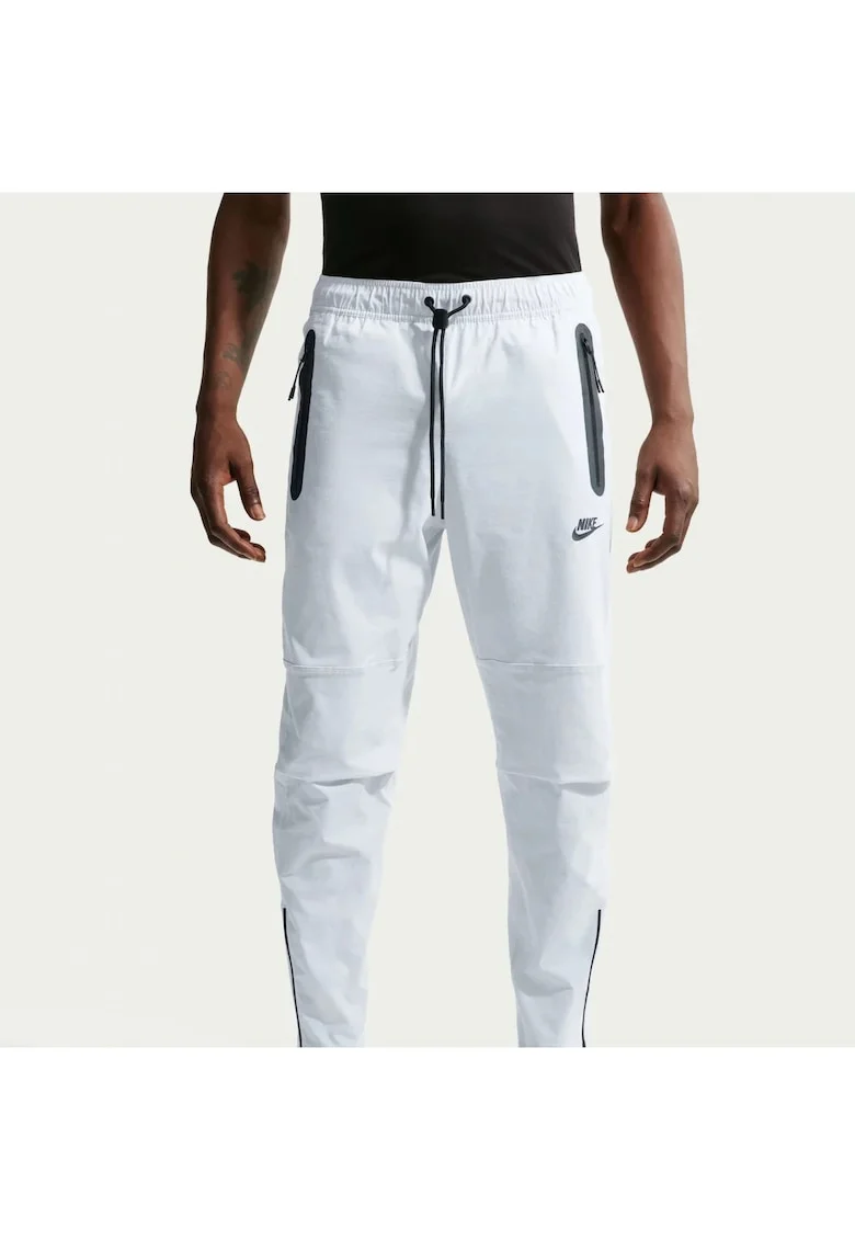 Pantaloni de trening cu buzunare Tech