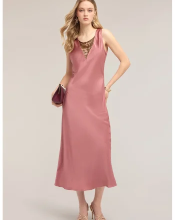 Rochie-furou cu decolteu decorat, Roz pastel