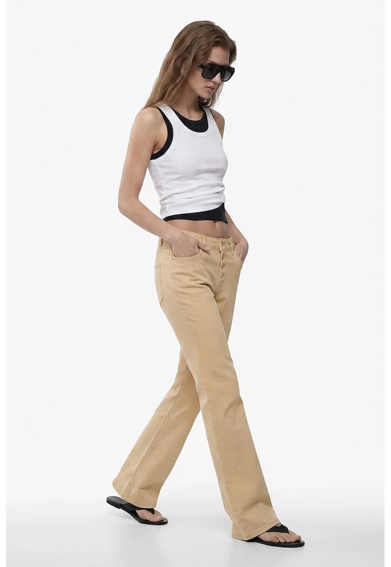 Blugi bootcut, Bej