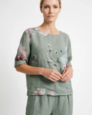 Bluza din in cu imprimeu floral si croi scurt lejer, kaki