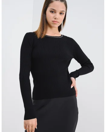 Pulover slim fit cu decolteu la baza gatului si striatii, Negru/Argintiu
