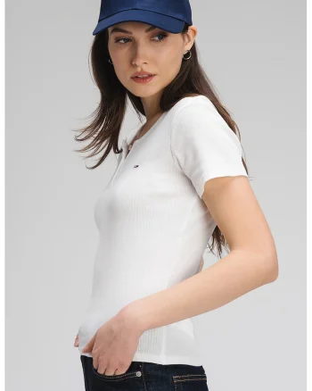 Tricou din bumbac cu logo brodat discret