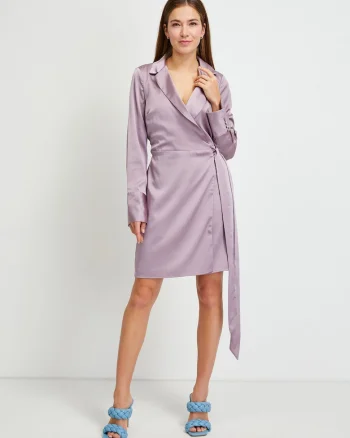 Rochie petrecuta din satin