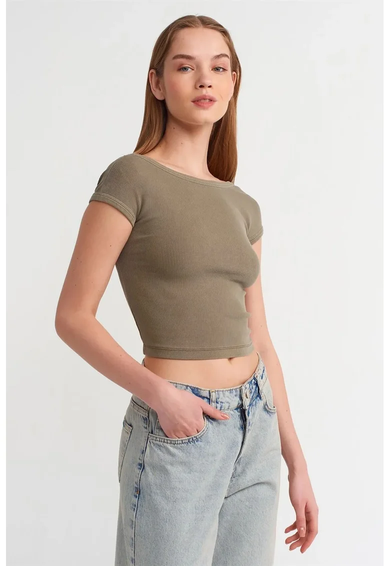 Tricouri dama,  tricou crop, decolteu patrat, decupaj, verde kaki, bumbac elastan