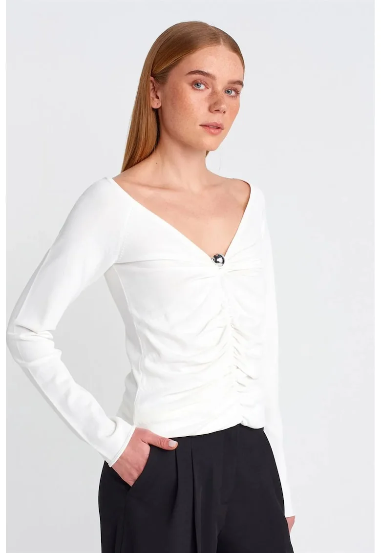 Pulover dama,  slim fit, decolteu in V, alb, viscoza si poliamida,