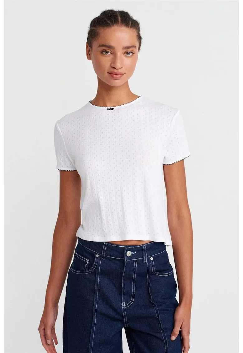 Tricou dama,  tricou scurt, slim fit, alb, 50% bumbac, 50% modal
