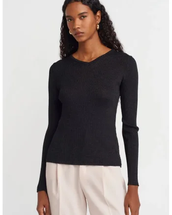 Pulover dama,  slim fit, decolteu in V, negru, tricot poliester-viscoza,