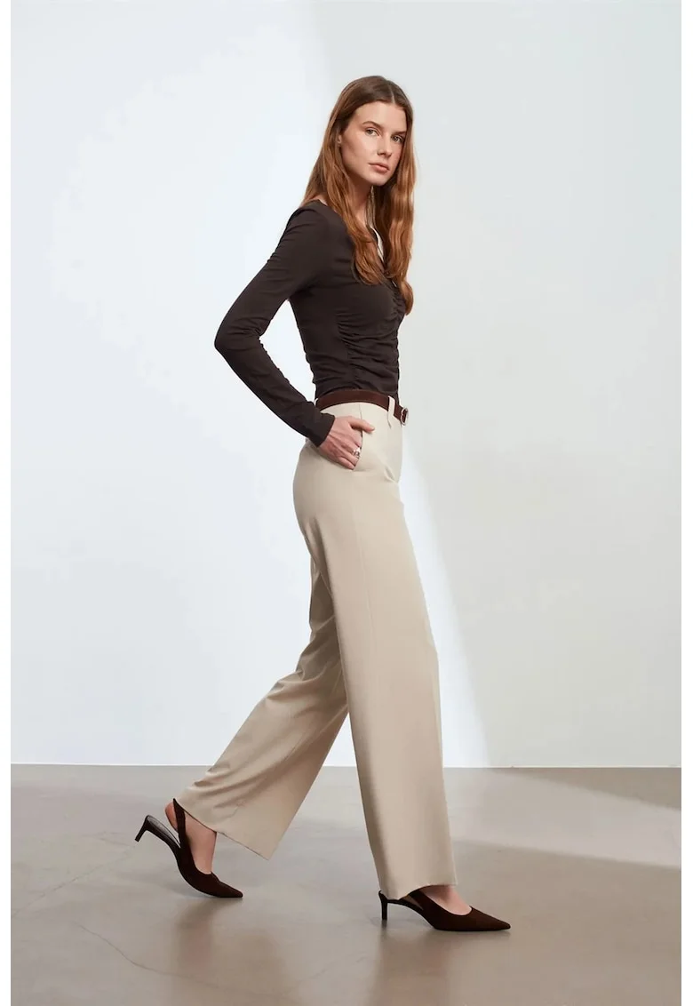 Pantaloni dama,  cu talie medie, croiala larga, piatra naturala, crep