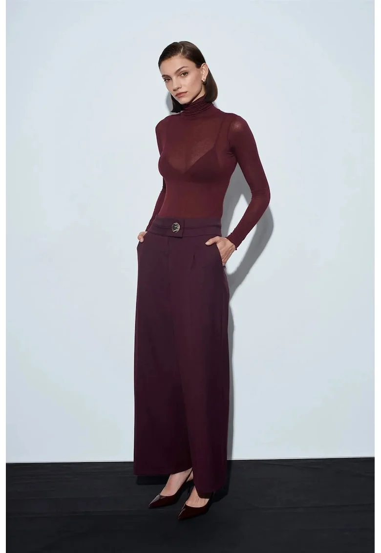 Pantaloni dama,  talie inalta, picior larg, rosu burgundy, crep