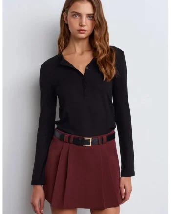 Bluza dama,  slim fit, decolteu in V, negru, maneca lunga