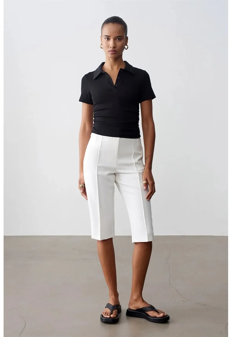 Pantaloni scurti dama,  Capri, talie inalta, croiala dreapta, alb, crep tesut
