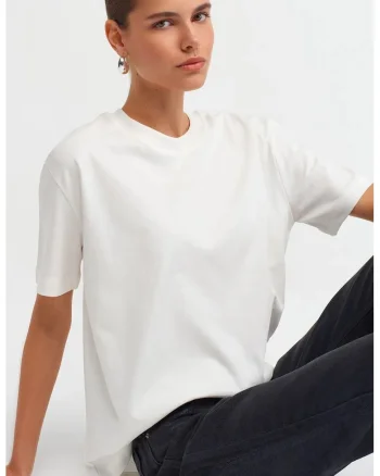 Tricou dama  bumbac, guler rotund, alb, maneci scurte