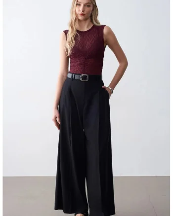 Pantaloni dama,  talie inalta, negru