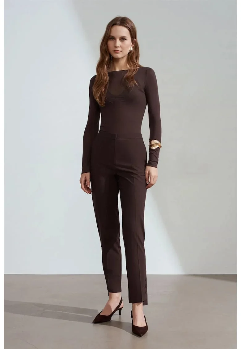 Pantaloni  maro mocha inchis, Maro