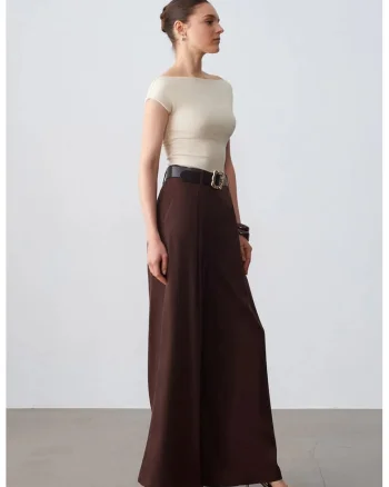 Pantaloni dama,  plisati, talie inalta, maro cafea, 100% Tencel, Maro