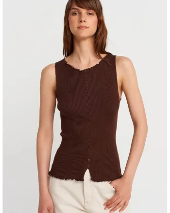 Tricou Femei,  fara maneci cu nervuri si nasturi, Maro Castaniu, UNI Standard,