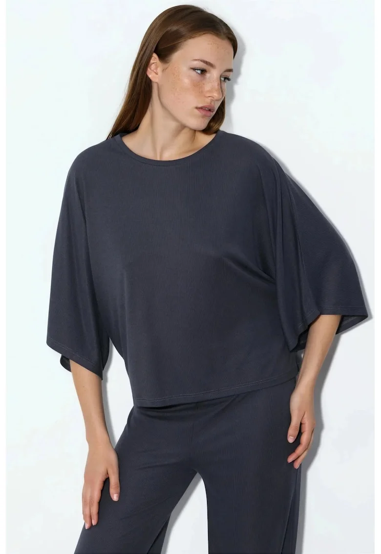 Bluza  casual, gri inchis, croiala lejera, cu nervuri, din amestec de modal, poliester si elastan