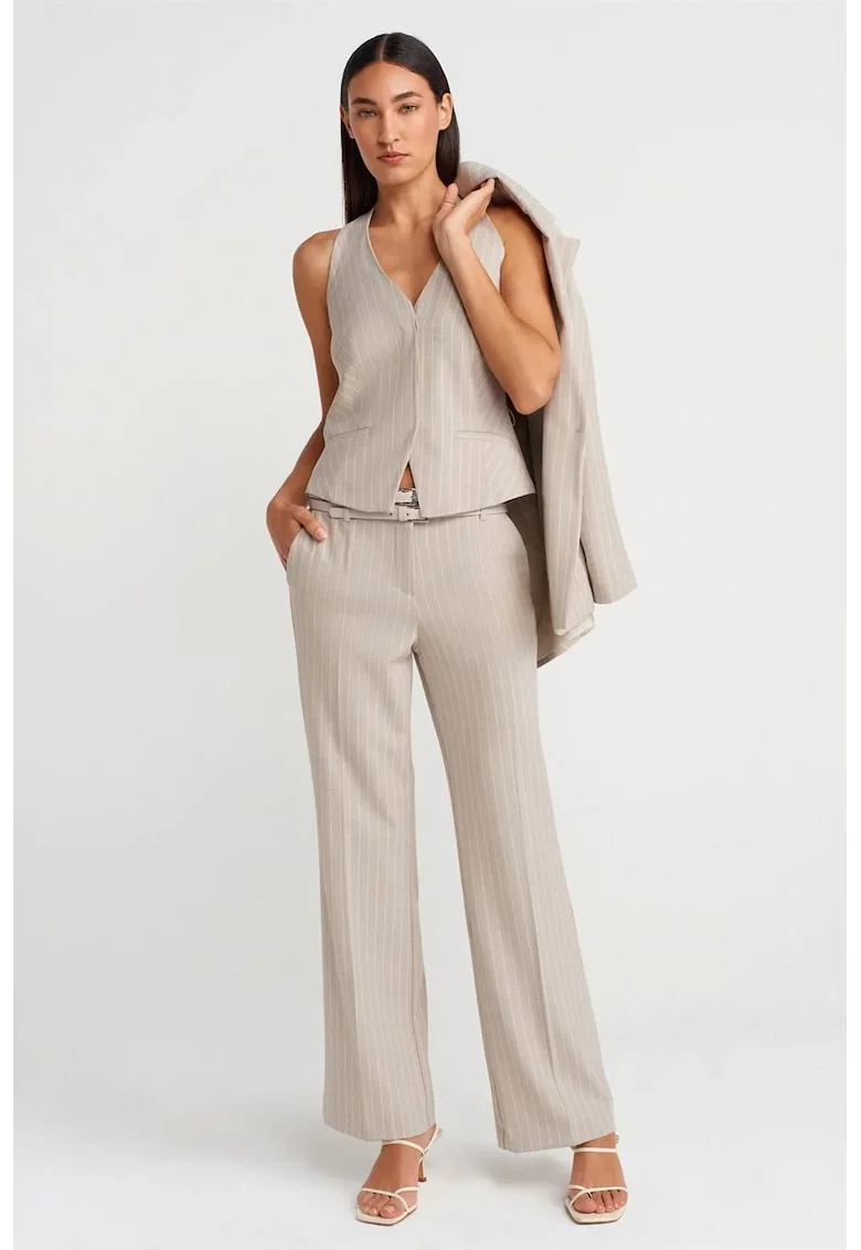 Pantaloni dama,  croiala dreapta, cu curea, bej natural, tesatura medie