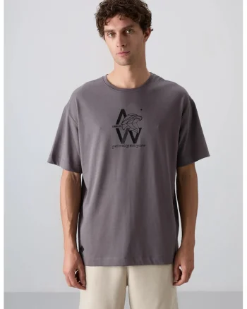 Tricou barbatesc  gri antracit, imprimeu logo, 65% bumbac, 35% poliester