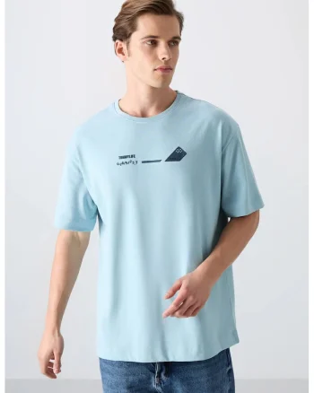 Tricou barbati,  supradimensionat, imprimat pe spate, Albastru deschis, bumbac-poliester