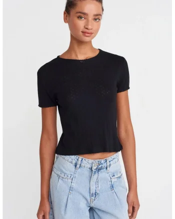 Tricou dama  scurt, slim fit, negru, 50% bumbac, 50% modal