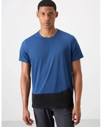 Tricou  barbati, albastru, material elastic, cu guler rotund