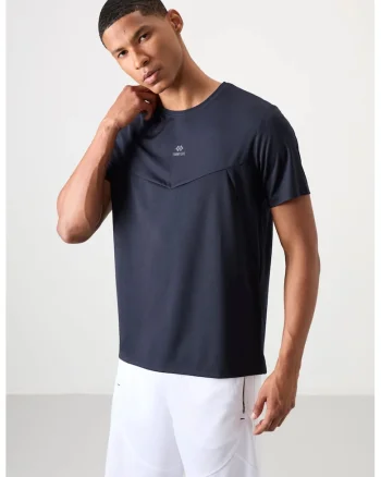 Tricou  barbati, albastru marin, din poliester, cu guler rotund, detalii paneled