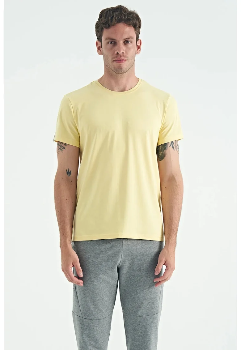 Tricou  barbati, galben lamaie, elastic, bumbac