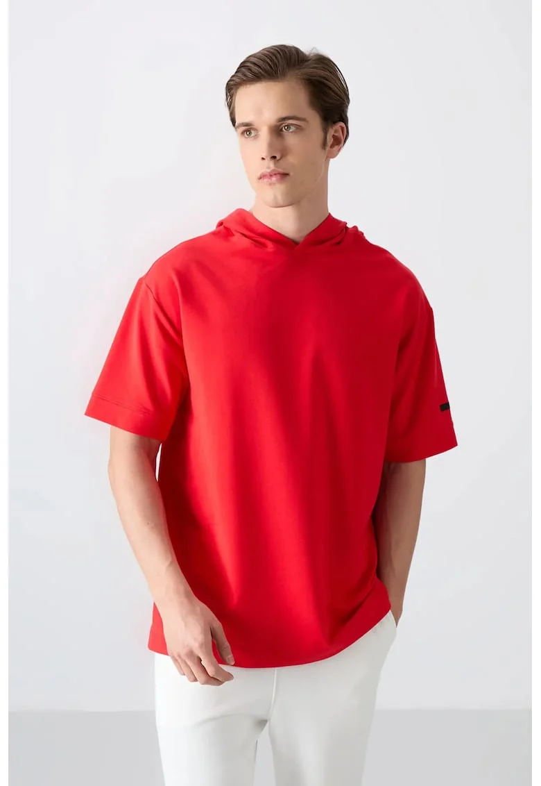 Tricou  supradimensionat cu gluga, rosu, barbati