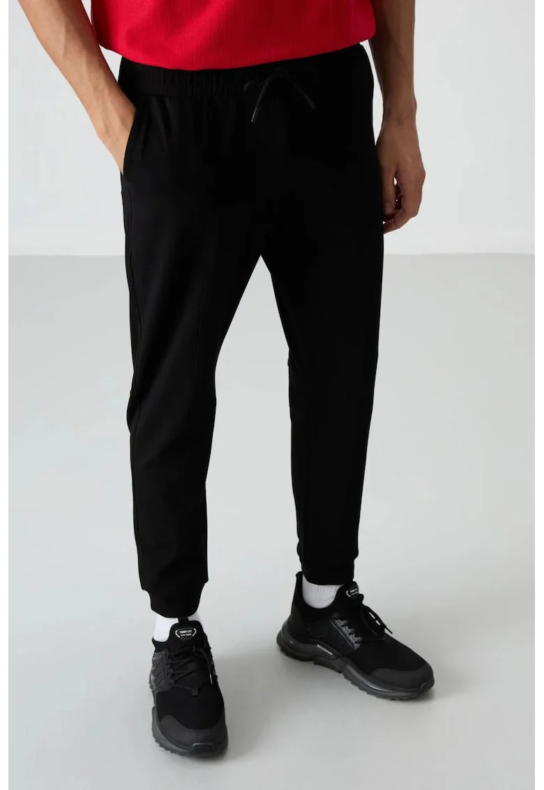 Pantaloni de trening, Barbati, Pantaloni de trening TOMMY din fleece pentru barbati, Negru,
