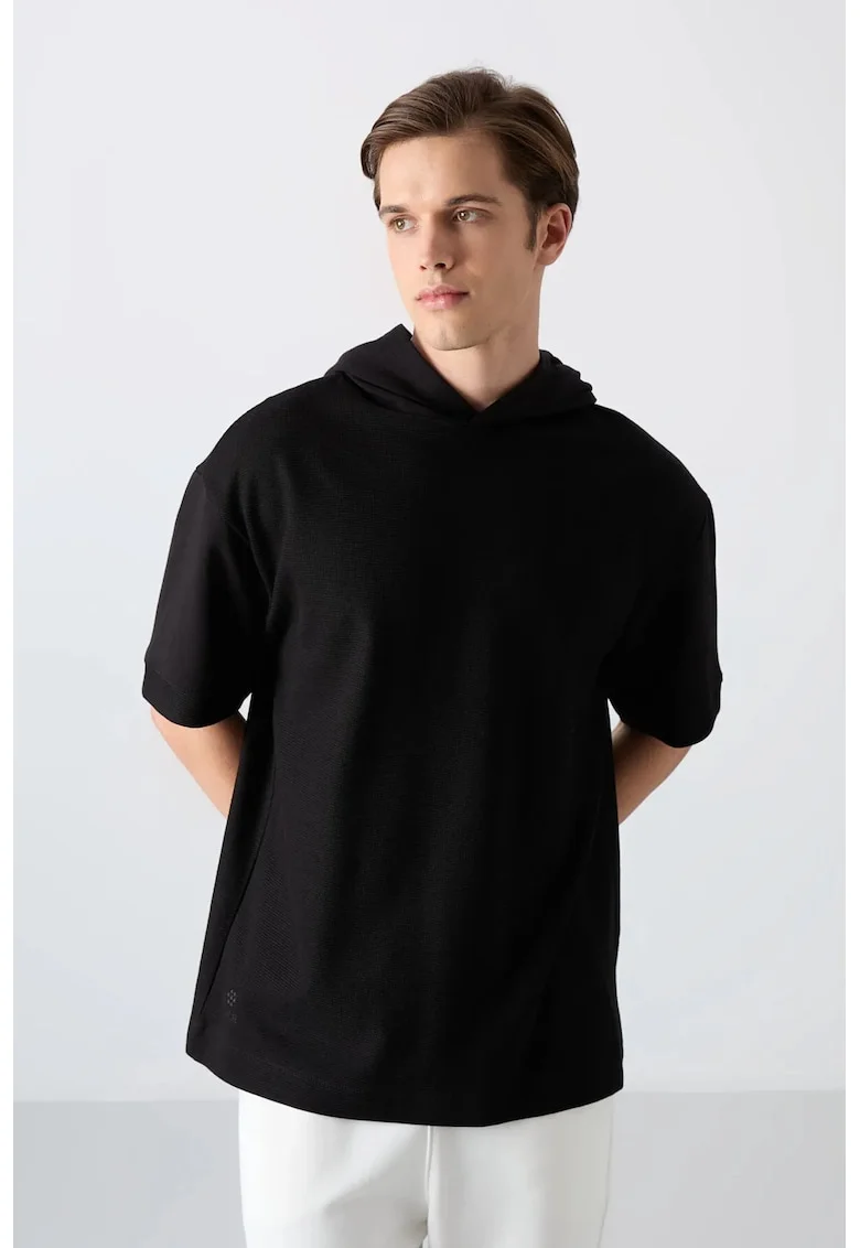 Tricou barbatesc  supradimensionat, cu gluga, negru, bumbac