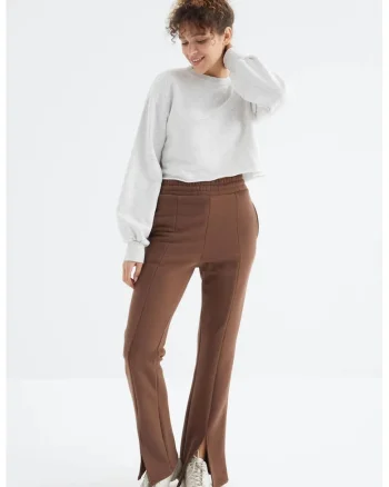 Pantaloni dama,  croiala dreapta, buzunar, maro nuc, 70% bumbac, 30% poliester