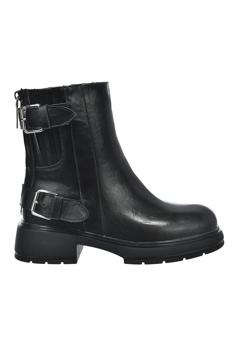Ghete de piele, Negru