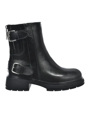 Ghete de piele, Negru