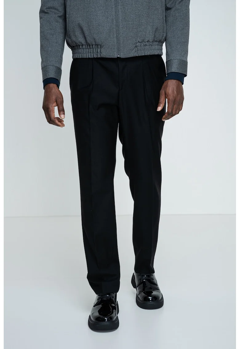 Pantaloni conici din amestec de lana cu talie medie, Negru