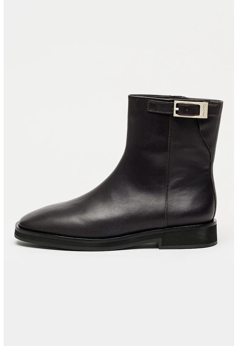 Ghete de piele, Violet tyrian