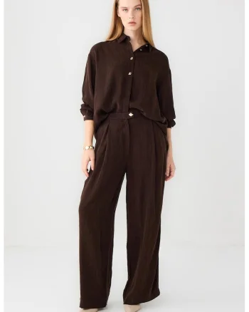 Pantaloni texturati cu talie inalta si croiala ampla, Maro inchis