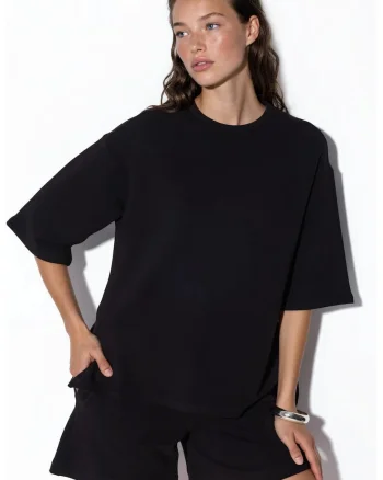 Tricou  negru, bumbac-modal-elastan, maneci scurte, croiala lejera