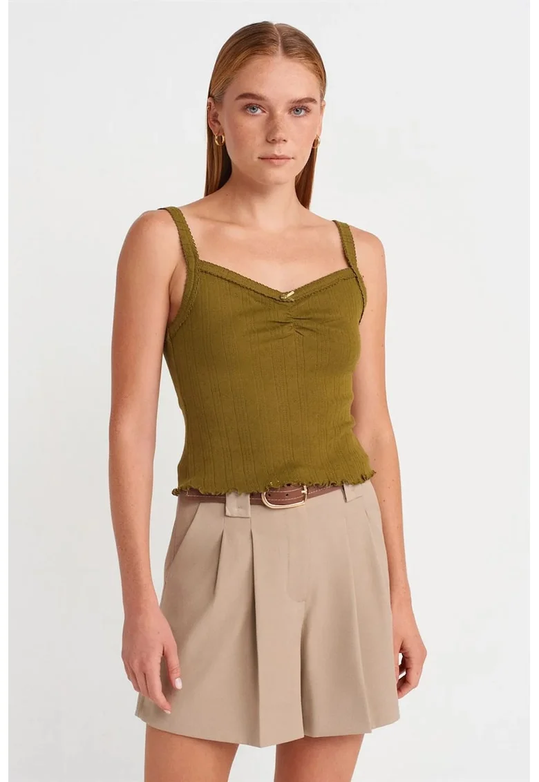 Bluza Cami  bumbac reiat, decolteu patrat, verde masliniu, fara maneci