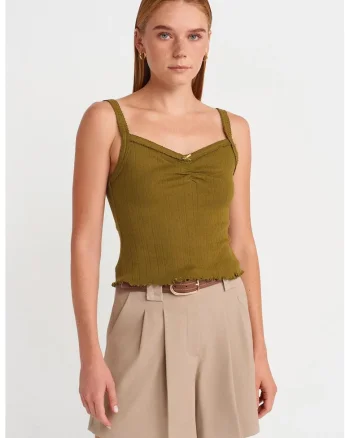 Bluza Cami  bumbac reiat, decolteu patrat, verde masliniu, fara maneci