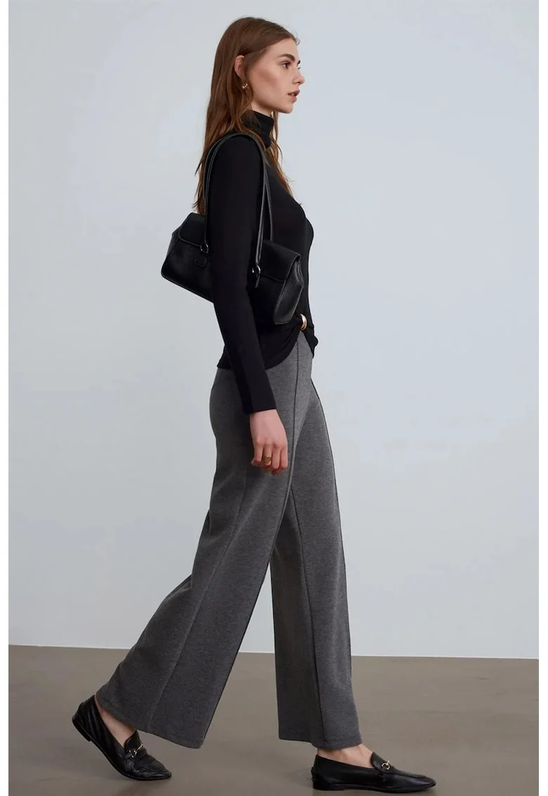 Pantaloni dama,  talie medie, picior larg, gri antracit, tesuti