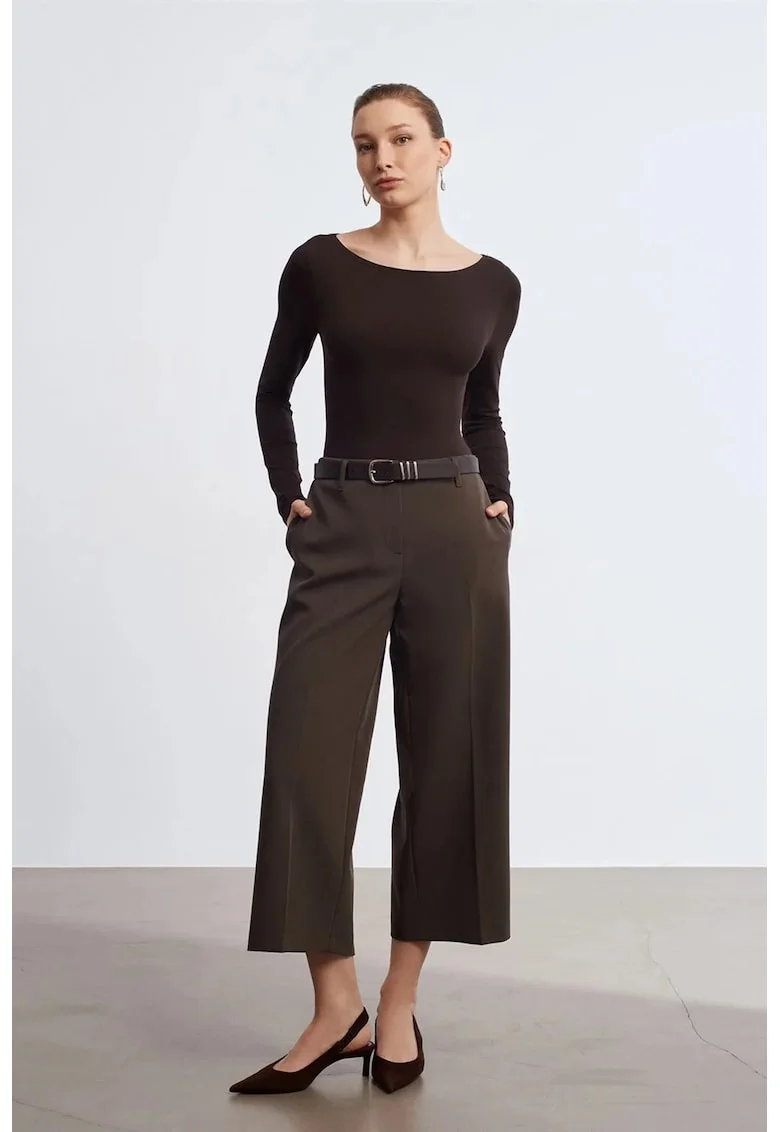 Pantaloni dama,  culottes din crep, talie inalta, gri inchis, casual