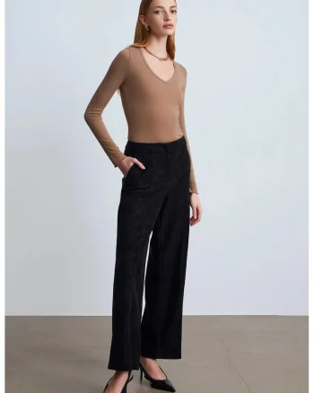 Pantaloni dama, talie inalta, croiala larga, negru, imitatie de piele intoarsa, Negru