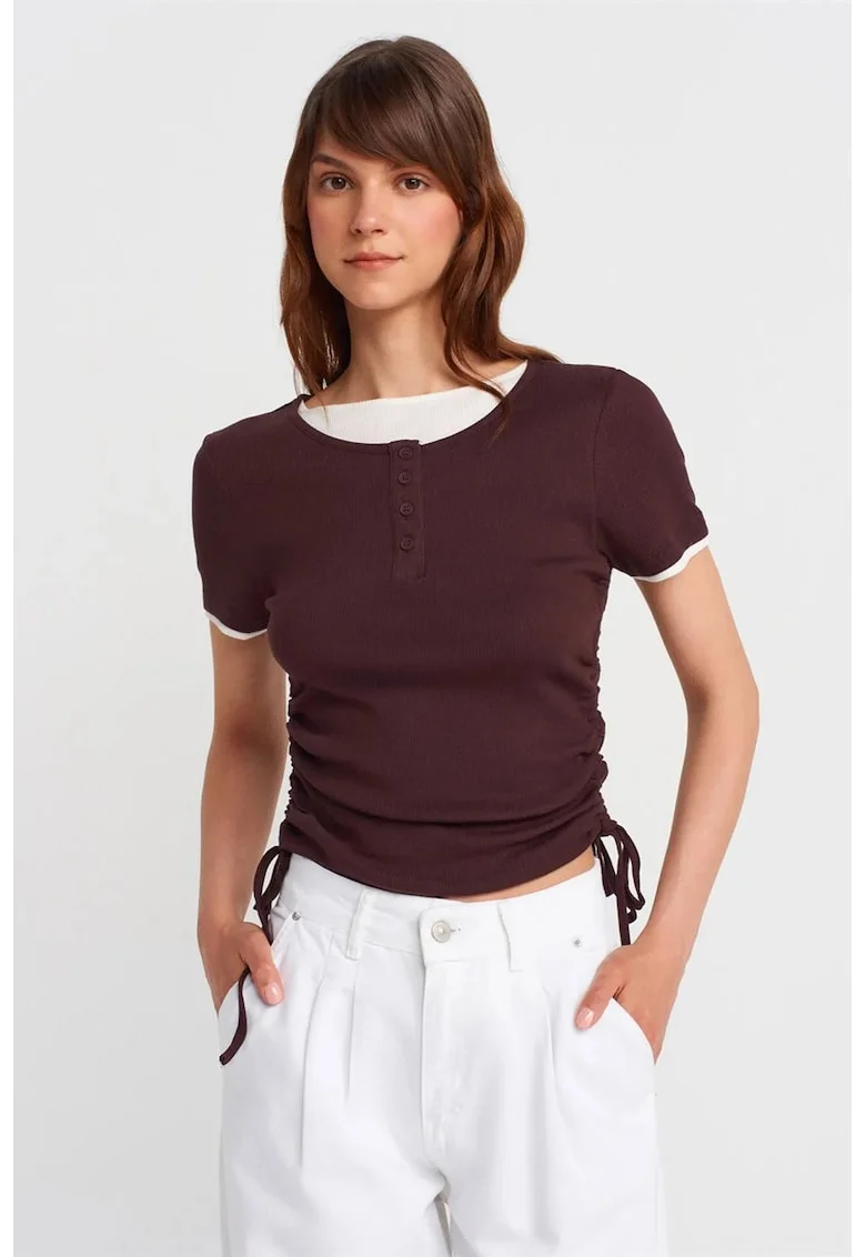 Tricou dama  slim fit, detalii cu snur, rosu burgundy, 100% bumbac,