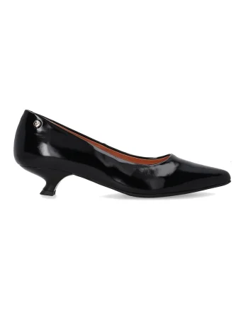 Pantofi cu toc jos, din piele lacuita neagra