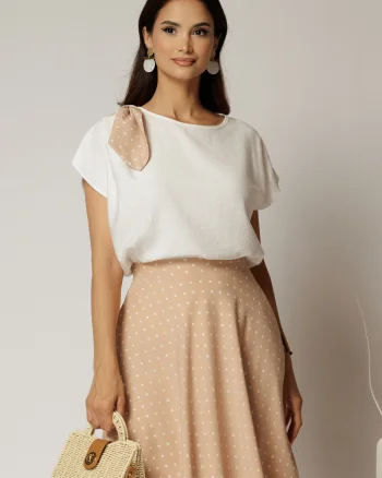 Bluza alba din rayon cu funda bej cu buline