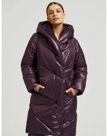 Jacheta cu dublura violet, Violet