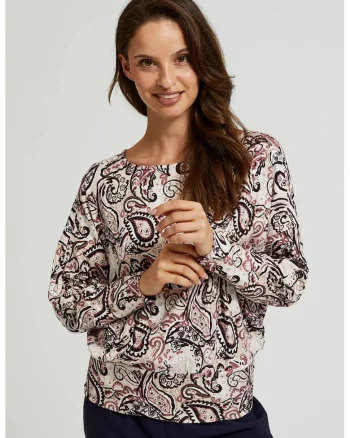 Pulover bej cu model si maneci lungi, Bej