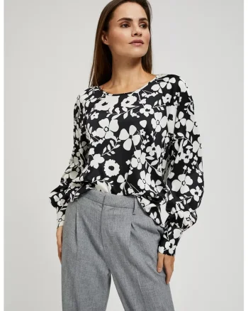 neagră cu imprimeu floral, Negru